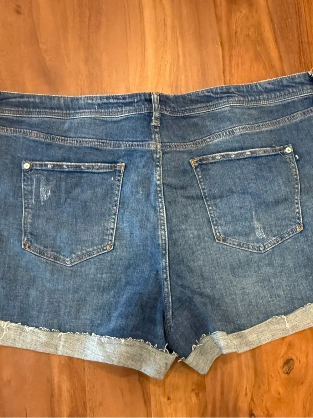 Anthropologie Pilcro Signature High Rise Short - BNWOT - 20W - Picture 7 of 10